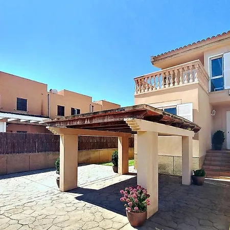 La Maison Holiday home *